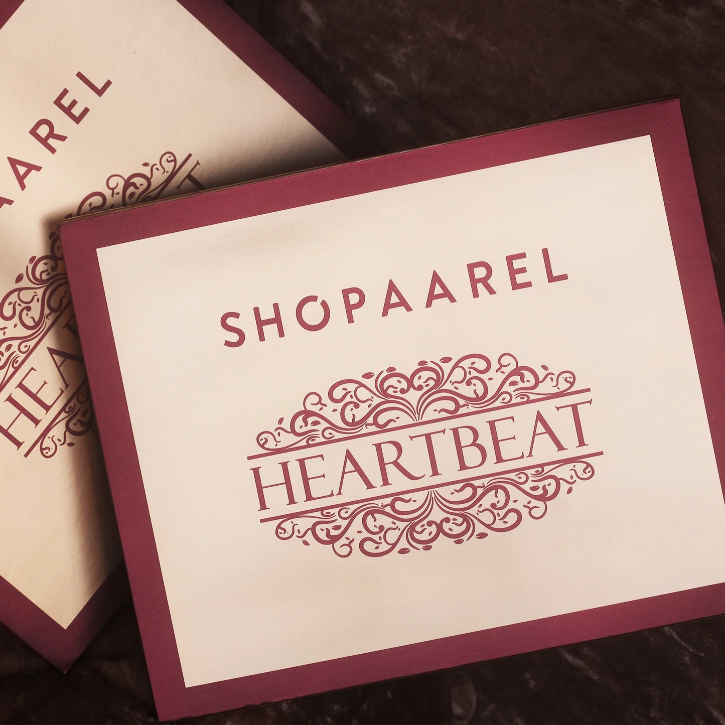 Shopaarel Heartbeat Eyeshadow And highlighter Palate