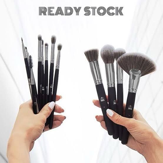 Bh Cosmatic Studio Pro 13 Piece Brush Set