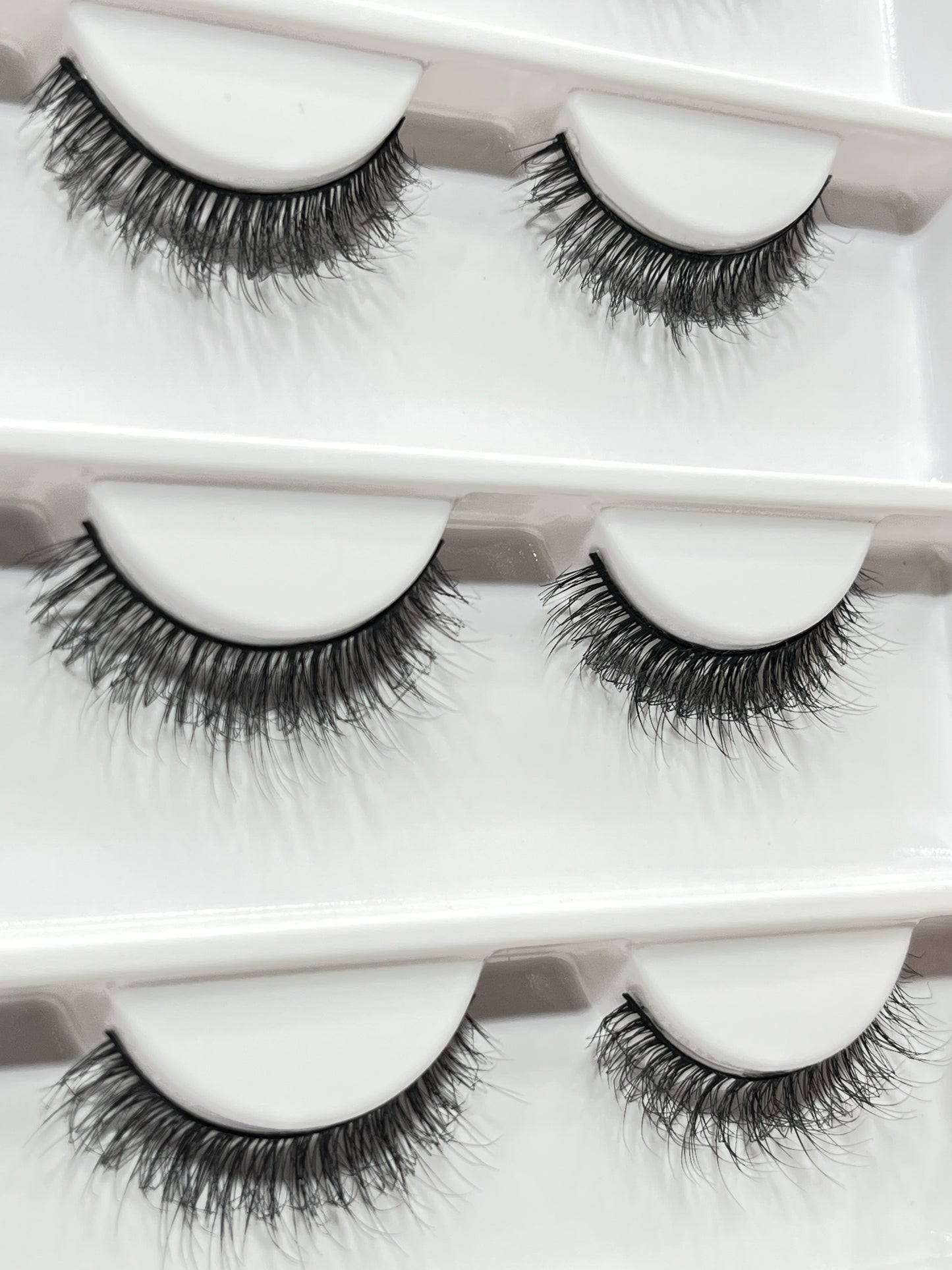 Khushi Mink Hair Lashes 16 Pair Set.
