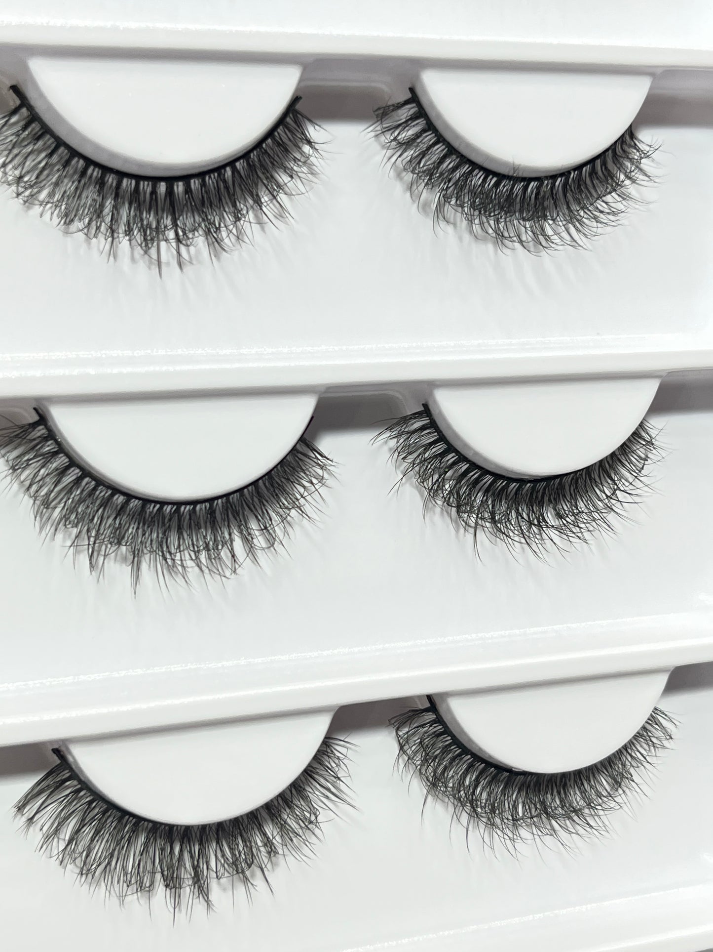Khushi Mink Hair Lashes 16 Pair Set.