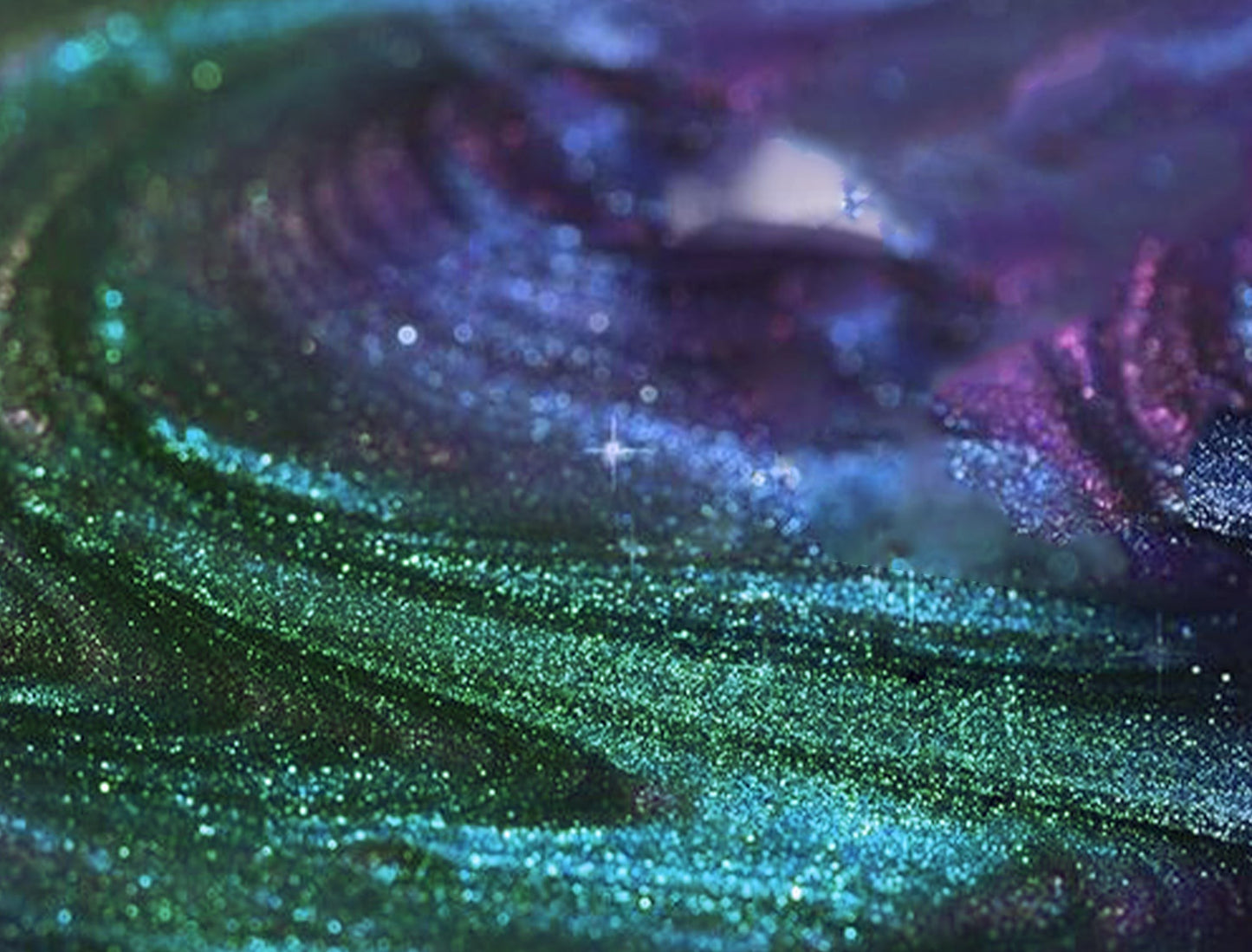 Renee Holographic Liquid Liner
