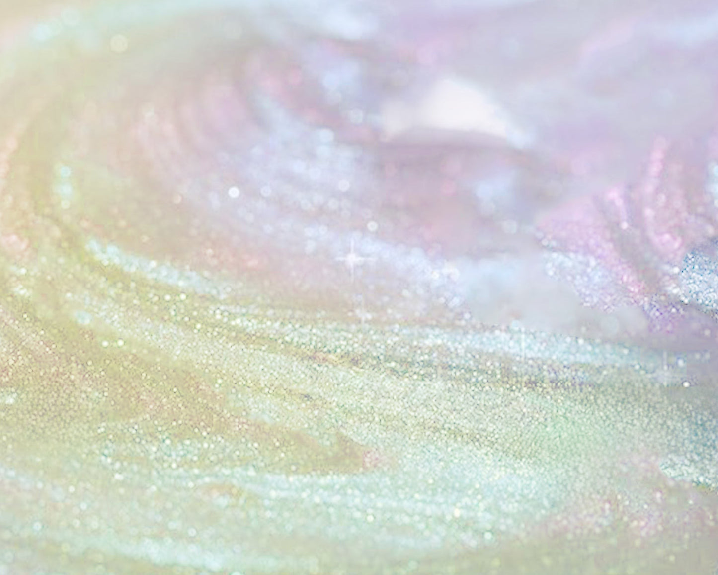 Renee Holographic Liquid Liner