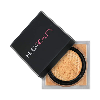 Huda Beauty Easy Bake Loose Powder lip stick