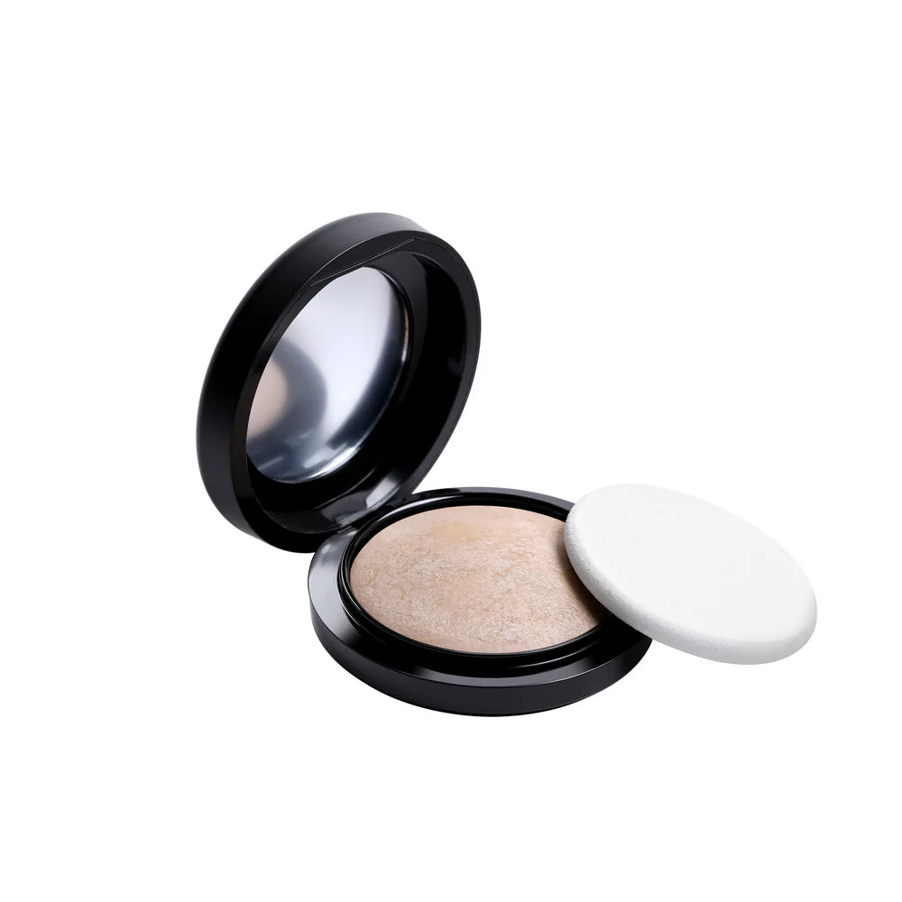 Europe Girl Mineralize Skin Finish Compact Powder