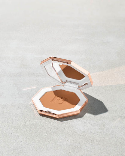 Fenty Beauty Sun Stalk'r Instant Warmth Bronzer |Bajan Gyal