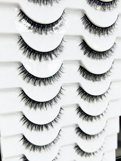 KBC Professional Cosmetic 10 Pair Light Feather Lashes