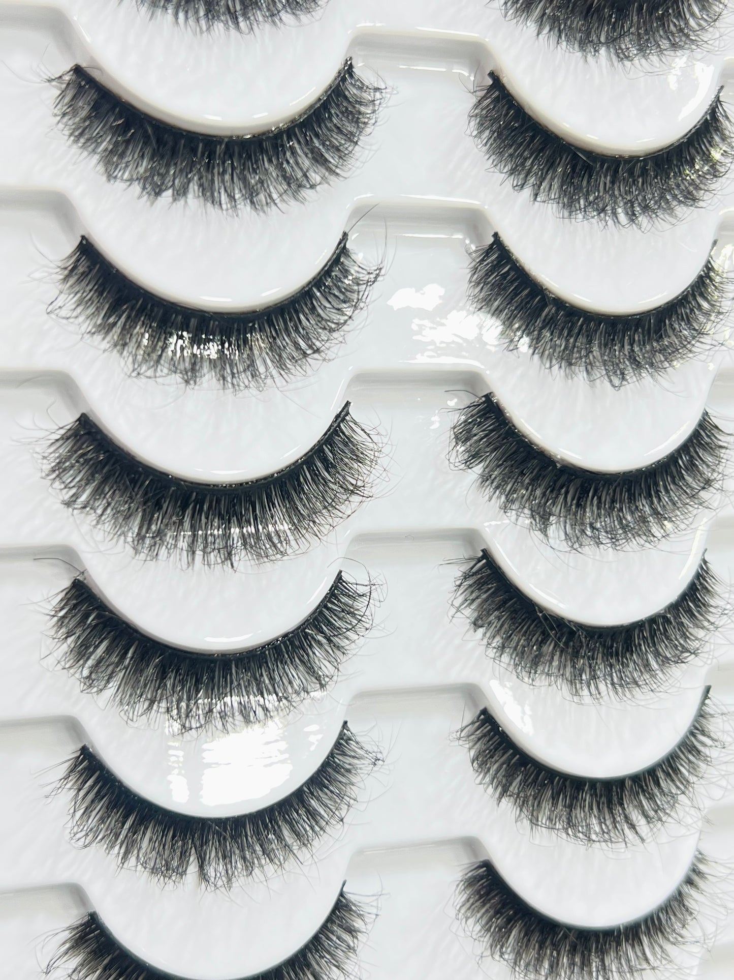 KBC Professional Cosmetic 10 Pair Light Feather Lashes