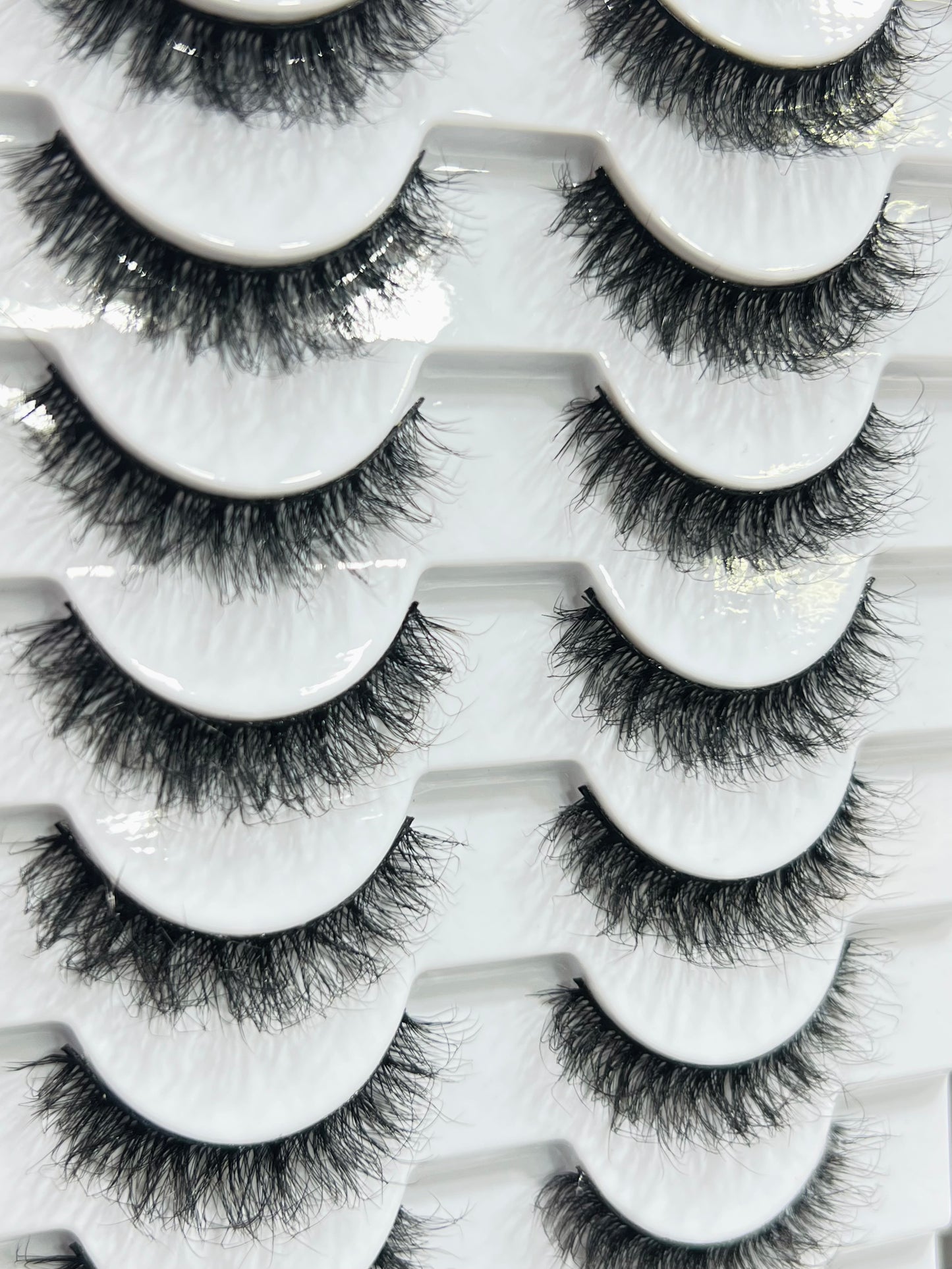 KBC Professional Cosmetic 10 Pair Light Feather Lashes