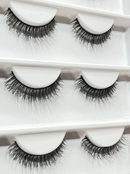 Khushi Mink Hair Lashes 16 Pair Set.