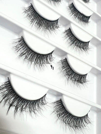 Khushi Mink Hair Lashes 16 Pair Set.